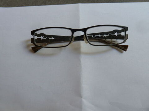 monture lunettes Lap� 15 V�nissieux (69)