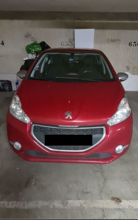 Peugeot 208 1.2 VTi 82ch BVM5 Style