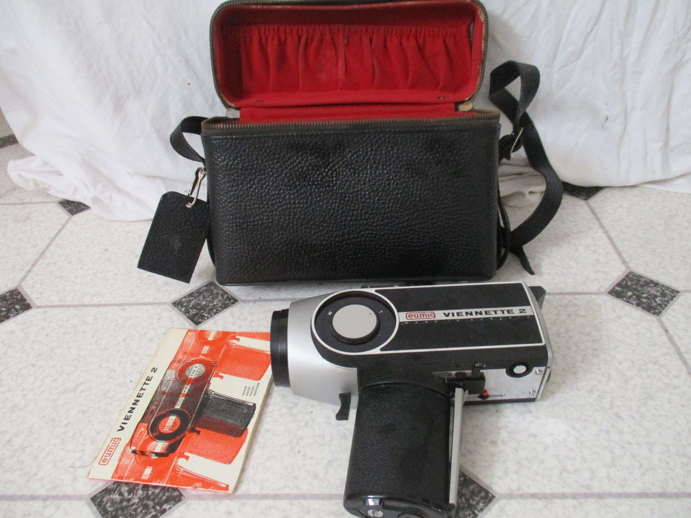 Cam&eacute;ra super 8 Eunig Veinnette Photos/Video/TV