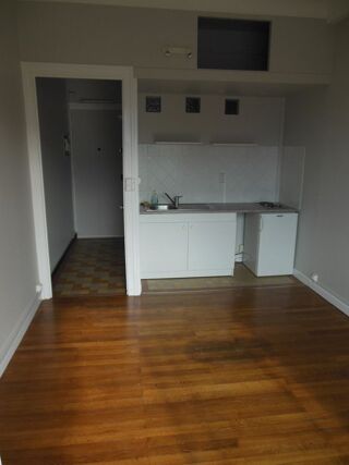  Appartement � louer 1 pi�ce 16 m�