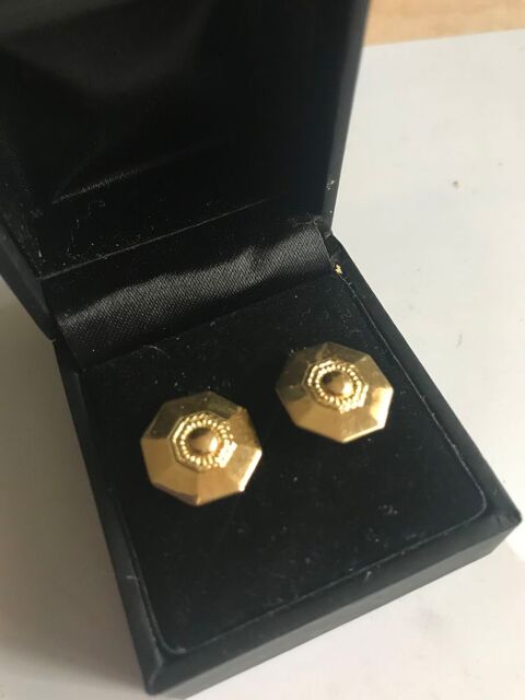 Boucles d'oreilles or 150 Champagnolles (17)