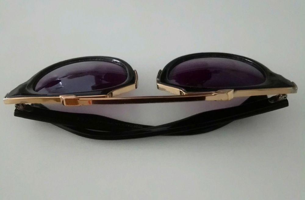 Lunette de soleil unisexe Bijoux et montres