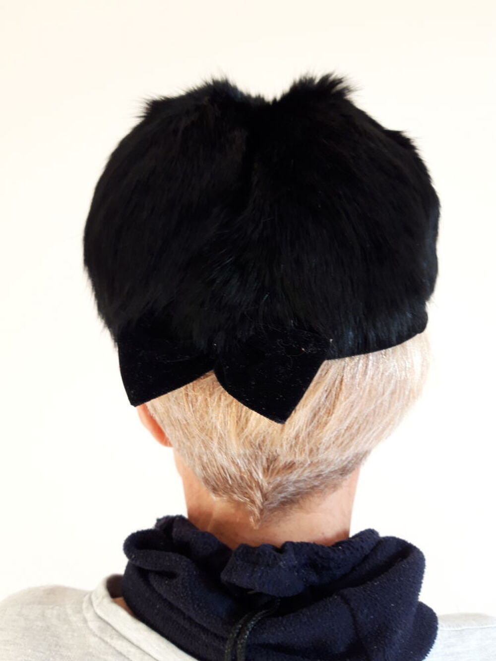 Cols et Toque de Fourrure 
Vêtements
