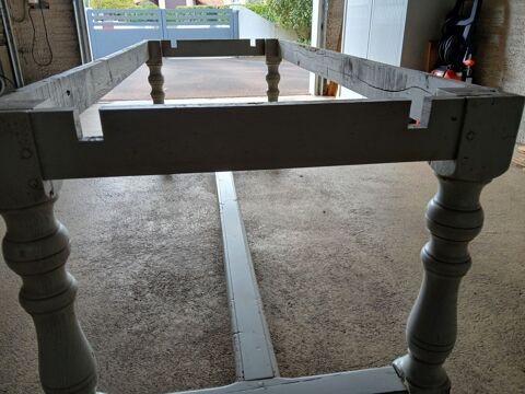 BASE DE TABLE bois chne massif avec pieds tourns 25 Gradignan (33)