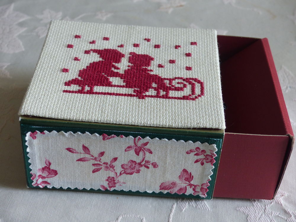 coffret " mon traineau rouge " Décoration