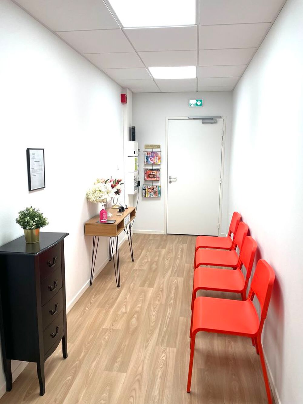 Location Autre Petit bureau récent au calme côté jardin Liffré