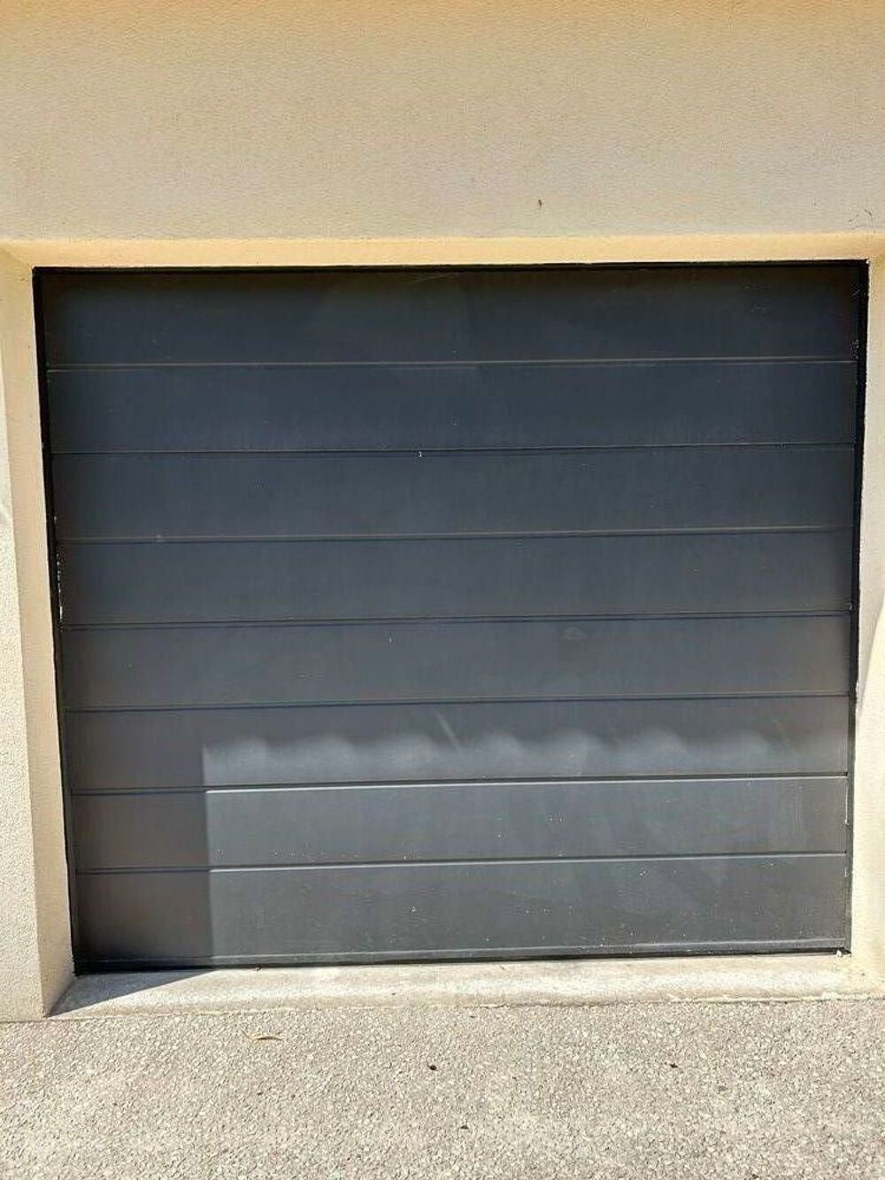 Porte de garage motoris&eacute;e Bricolage