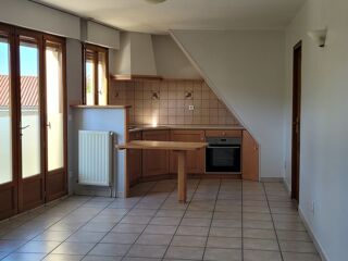  Appartement à louer 3 pièces 66 m²