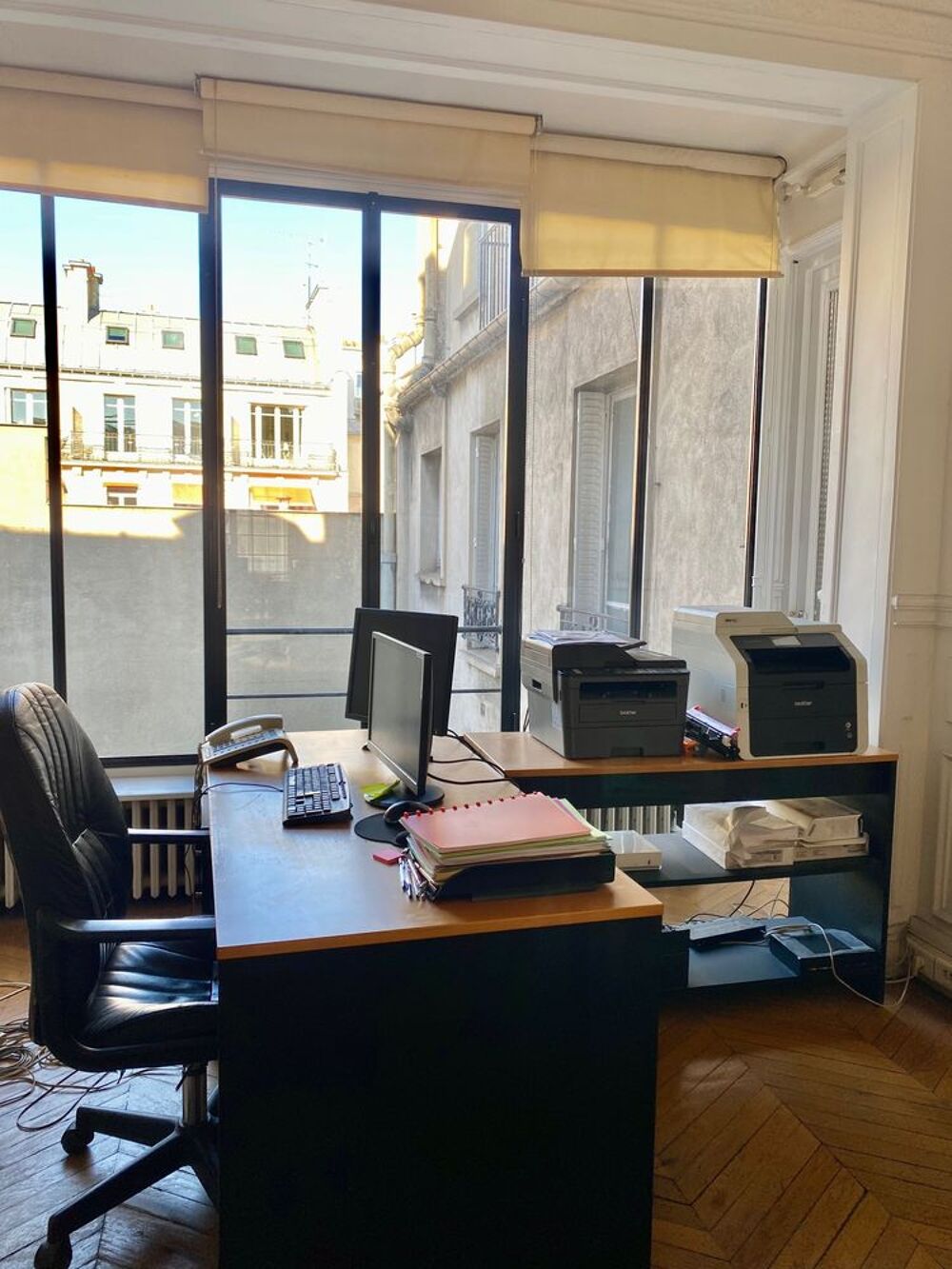   PARIS 8e ? CHAMPS-ÉLYSÉES ? BUREAUX DE 12 À 30 m² Paris 8