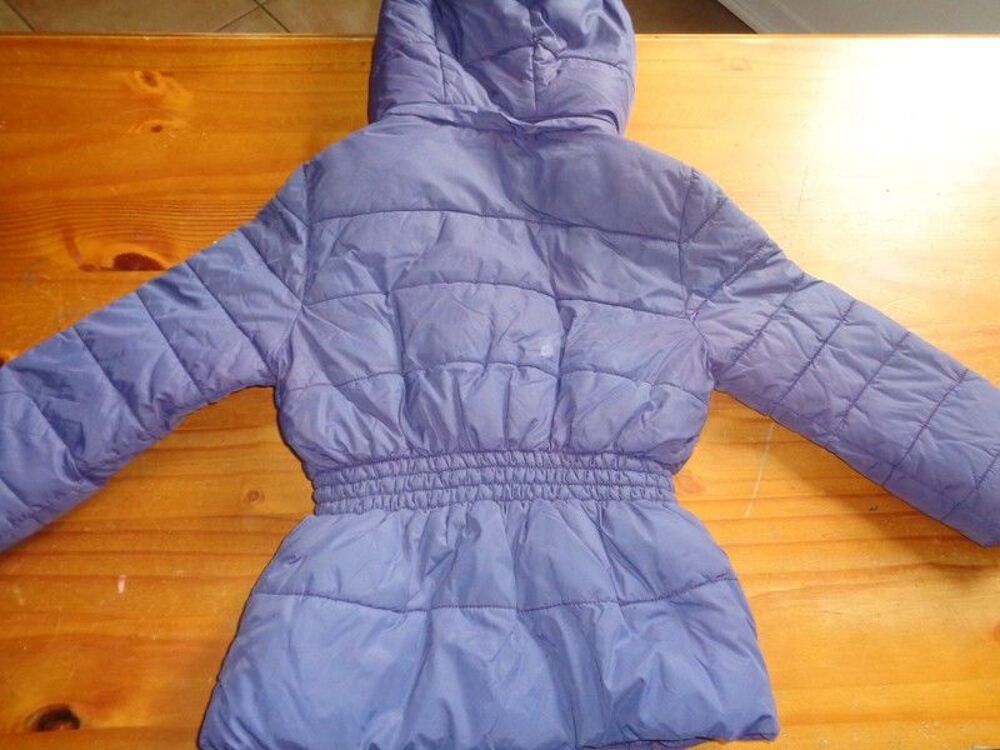 Doudoune Du Pareil au M&ecirc;me taille 4 ans en TBE &agrave; 8 euros Vêtements enfants