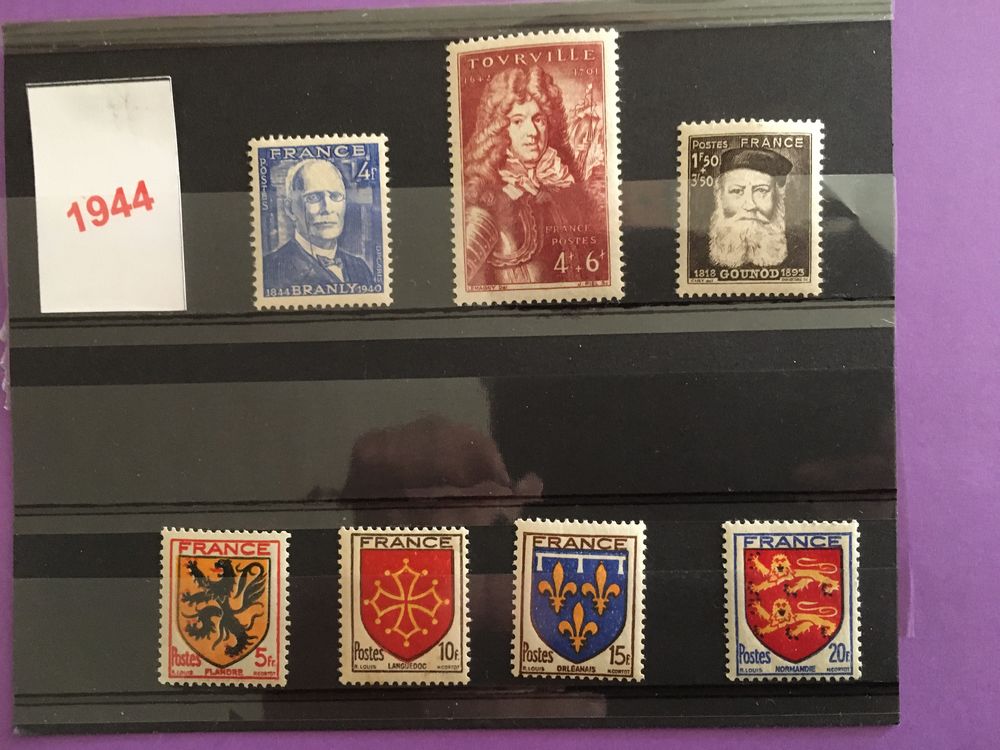 Timbres de collection de France Neufs ** 1944 