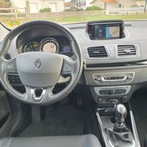 Annonce voiture Renault Mgane III 6190 