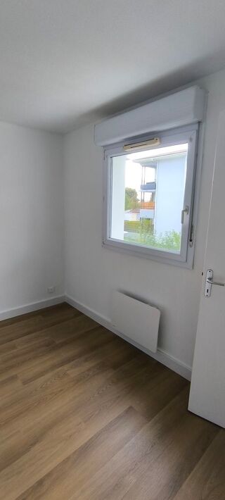  Appartement à louer 2/3 pièces 52 m² Pau
