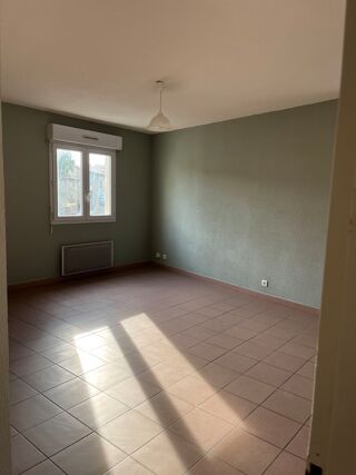  Appartement à louer 2 pièces 50 m²