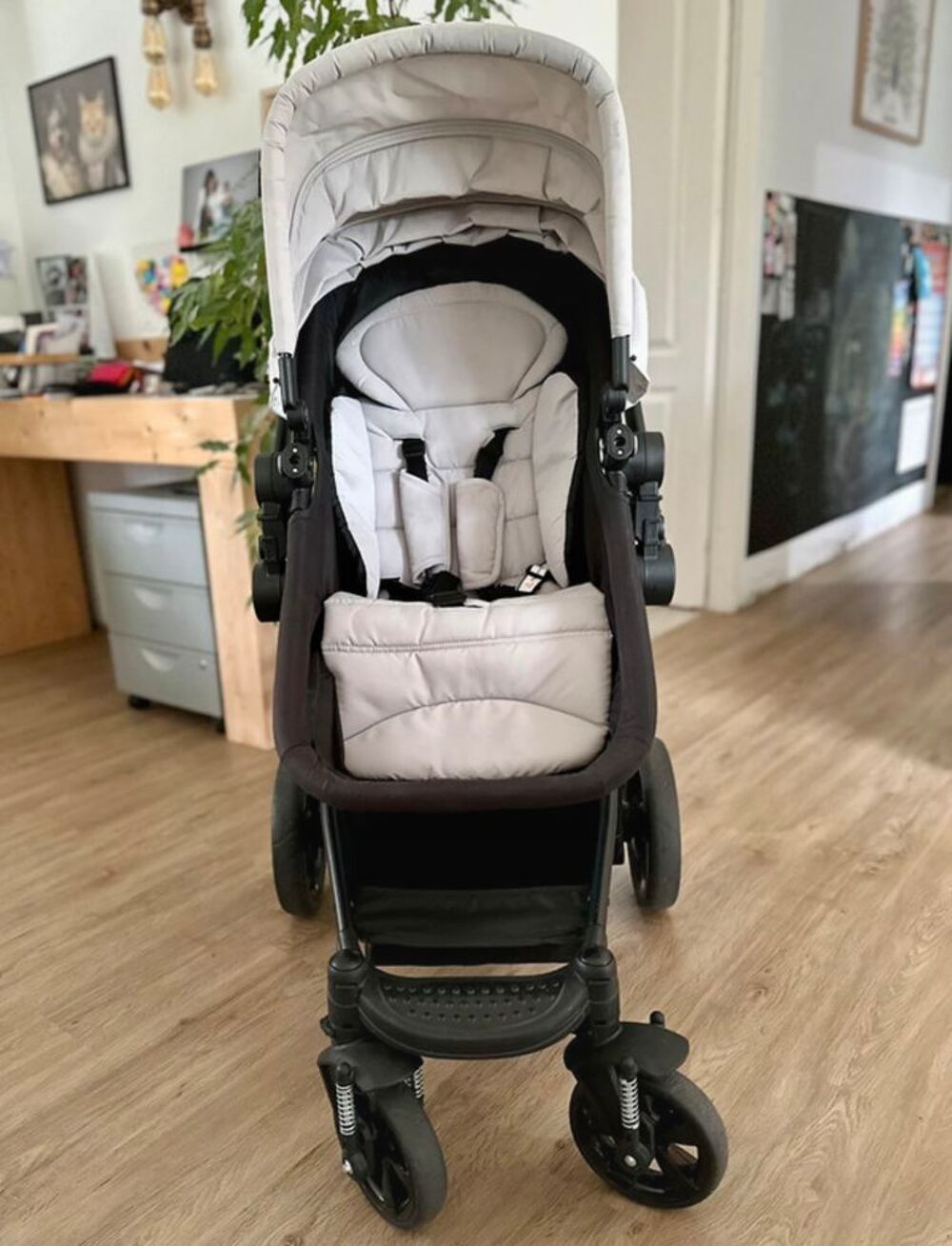Poussette &amp; Si&egrave;ge auto Babygo Pu�riculture