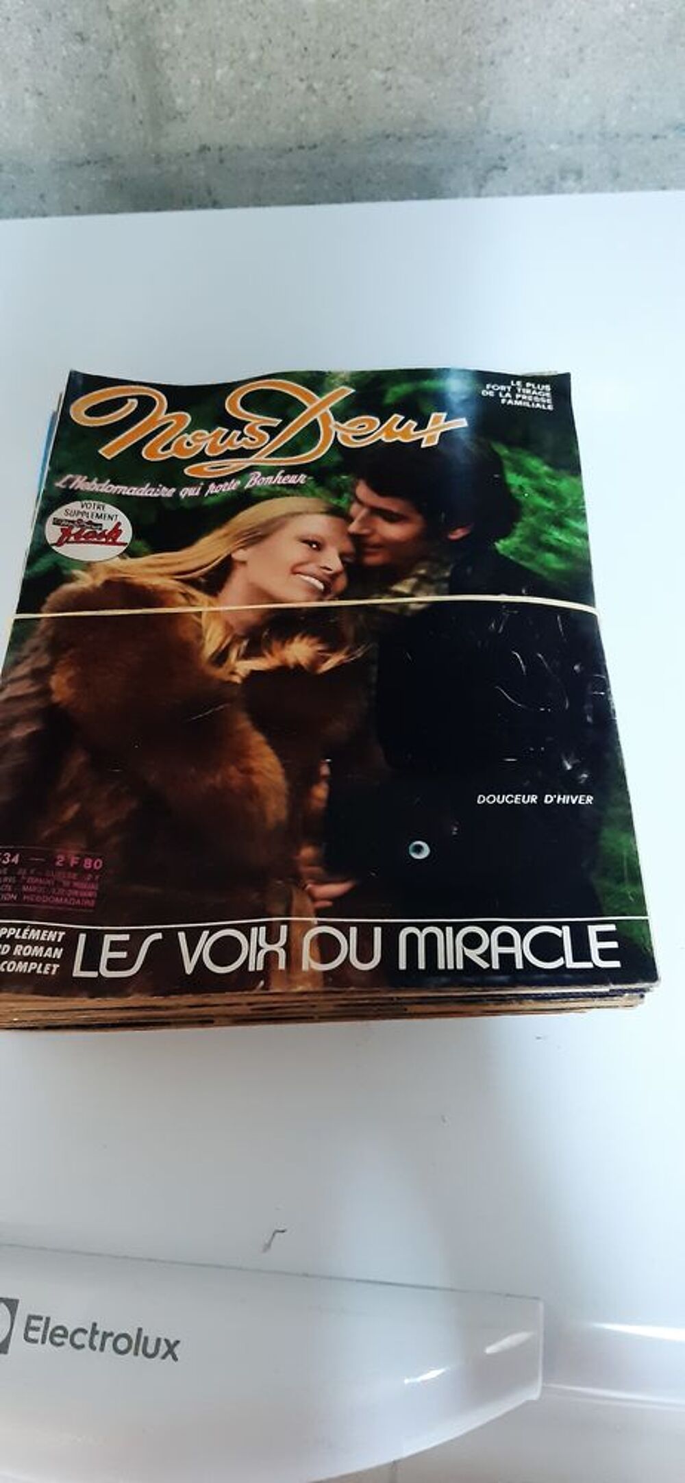 Magazines "Nous Deux" 