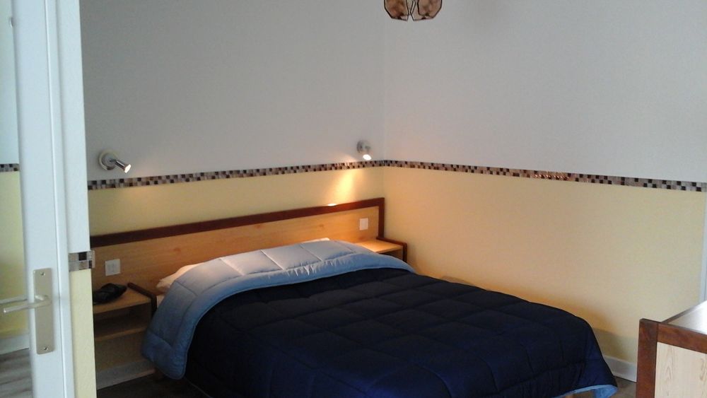 Location Appartement F1 (2) meublés Royat