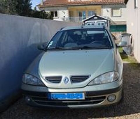 Annonce voiture Renault Mgane 2500 