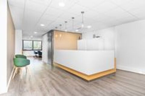   Trouvez un espace de bureau à Lille Europe  pour 5 personnes  où tout est pris en charge 