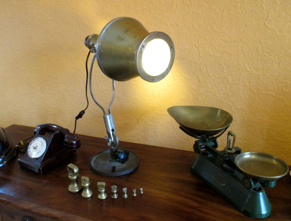 Lampe Hanau Bauhaus 1930 laiton Décoration