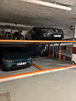  Parking / Garage  vendre 10 m