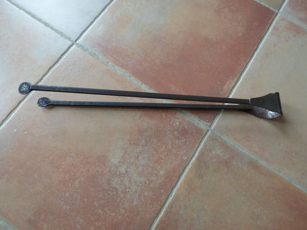 Pince pour chemin&eacute;e Décoration