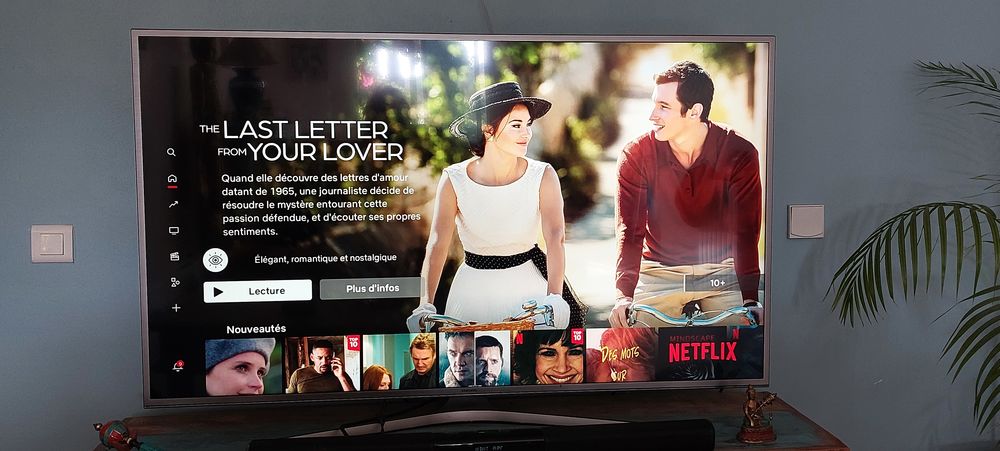 T&eacute;l&eacute;viseur Samsung 140cm LCD UHD Audio et hifi