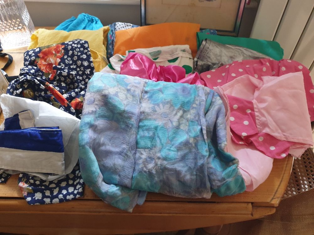 Lot de tissus vintage Vêtements