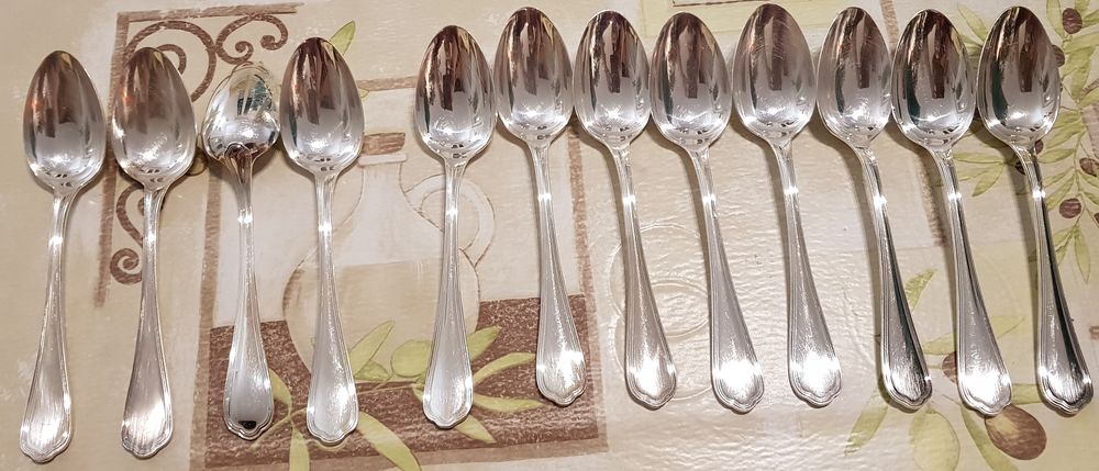 M&eacute;nag&egrave;re Christofle Spatours ? 81 pi&egrave;ces Cuisine