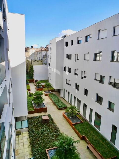  Appartement � louer 4 pi�ces 97 m�