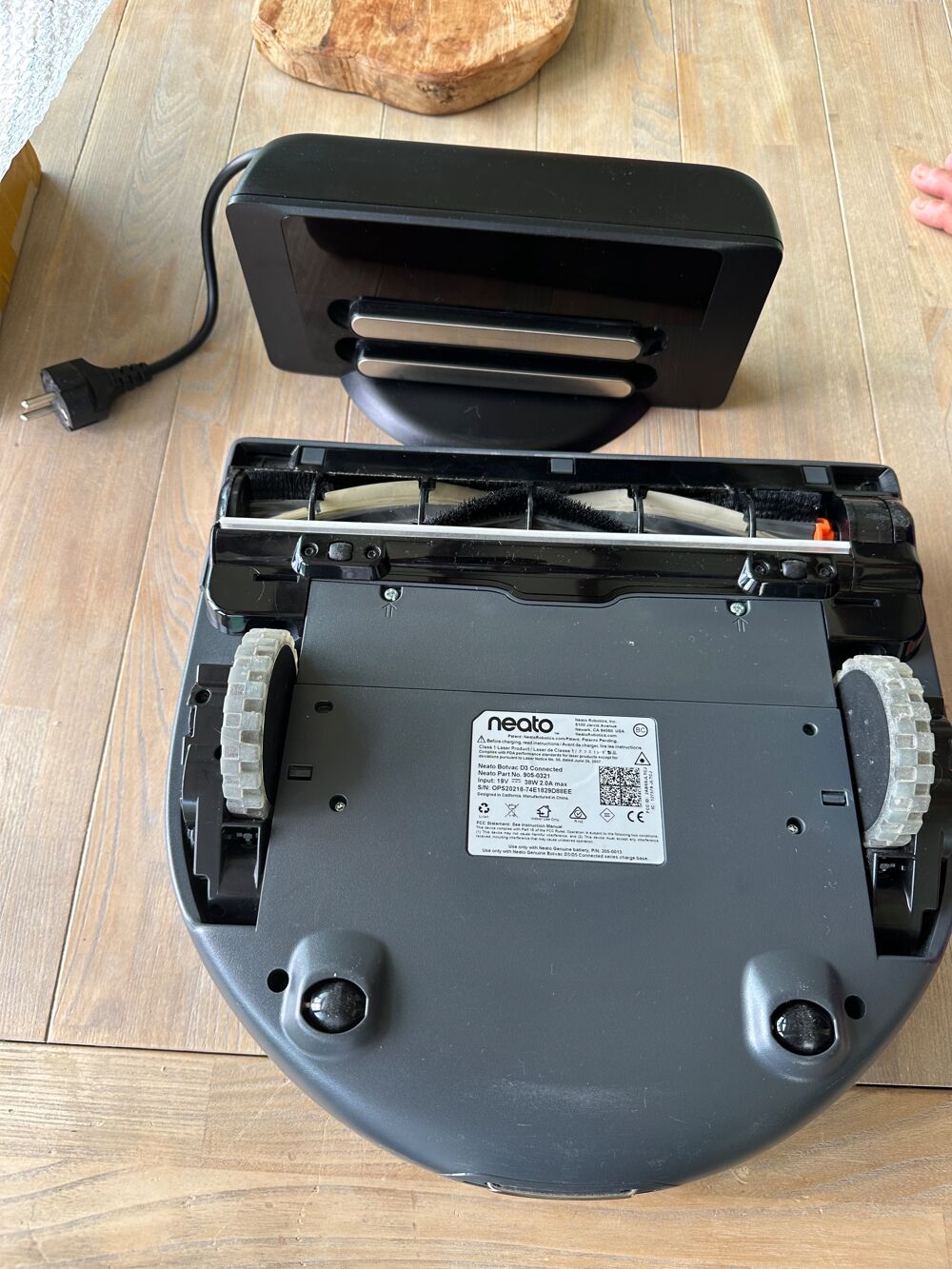 Aspirateur connect&eacute; Electroménager