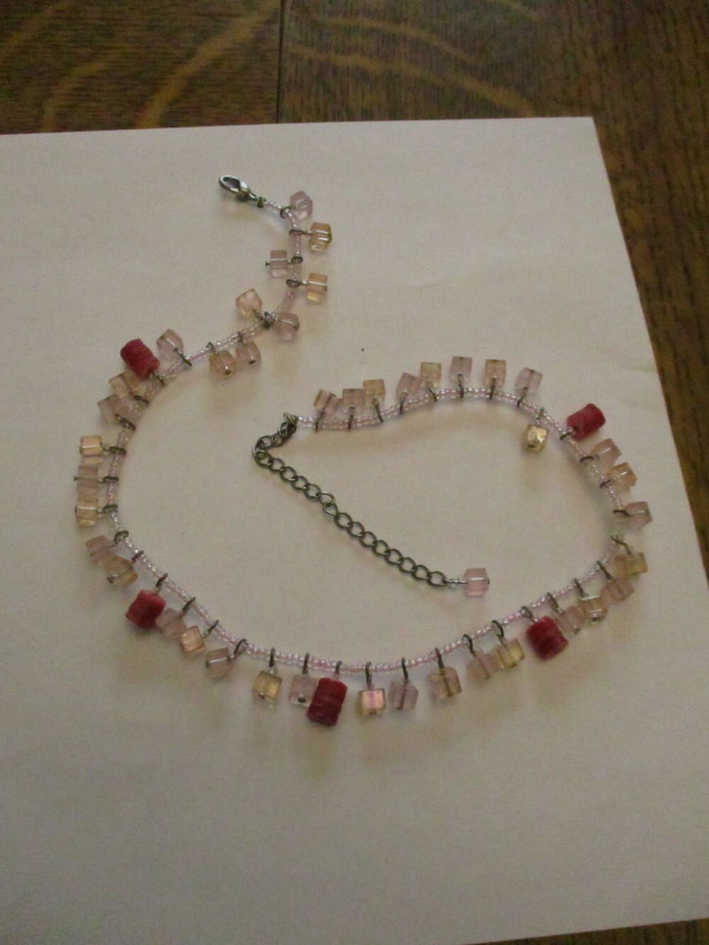 2 colliers fantaisies petites perles bleu et rose 40 cm Bijoux et montres