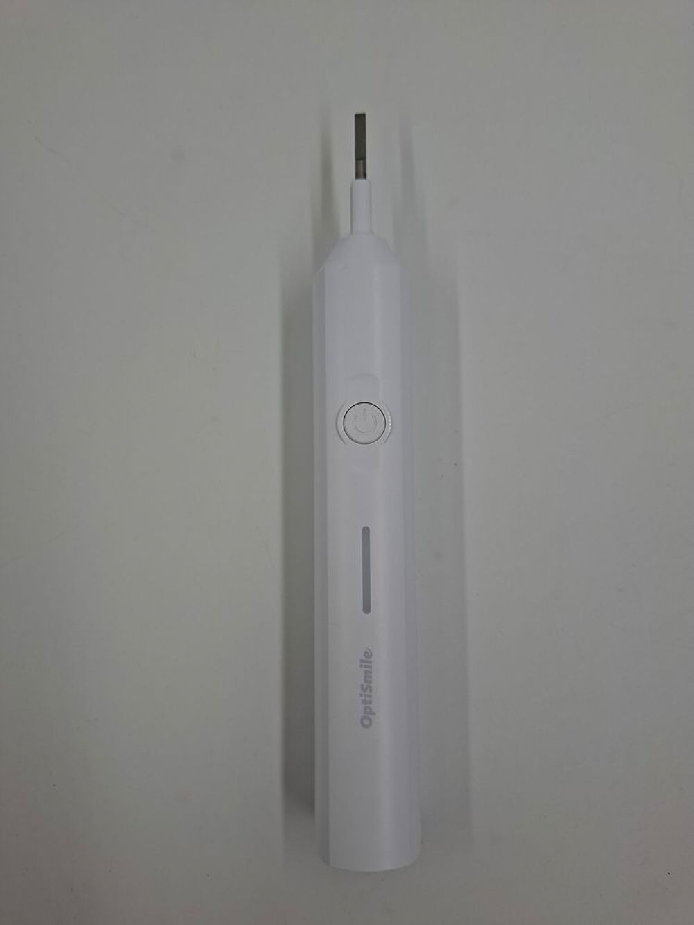 Brosse &agrave; dent &eacute;lectrique Optismile vendue sans brossette Electroménager