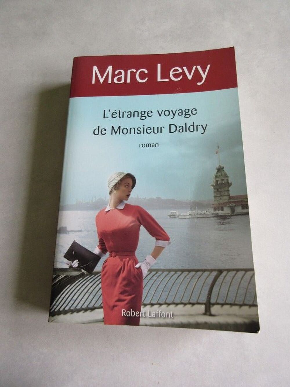 Marc Levy l'etrange voyage ... Livres et BD