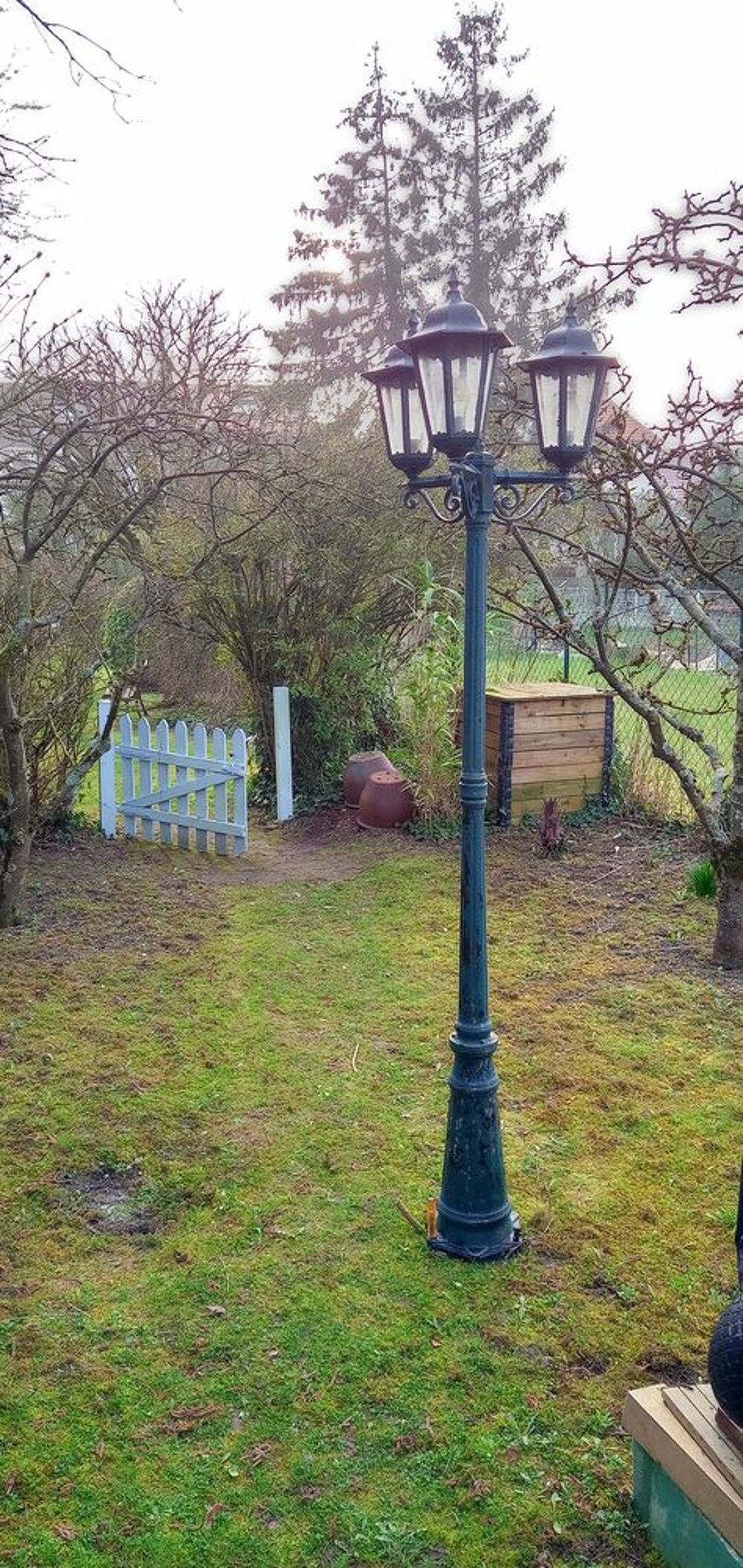 Lampadaire de jardin r&eacute;tro Jardin