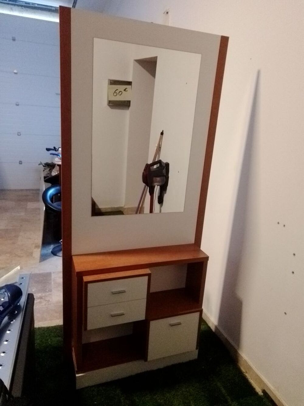 meuble d/ entre Meubles
