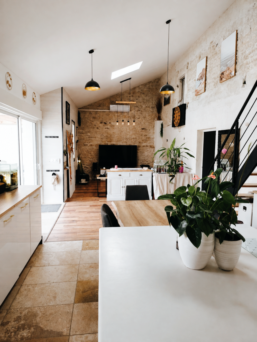 Vente Maison Maison de charme avec studio indépendant et dépendances Saint-vivien
