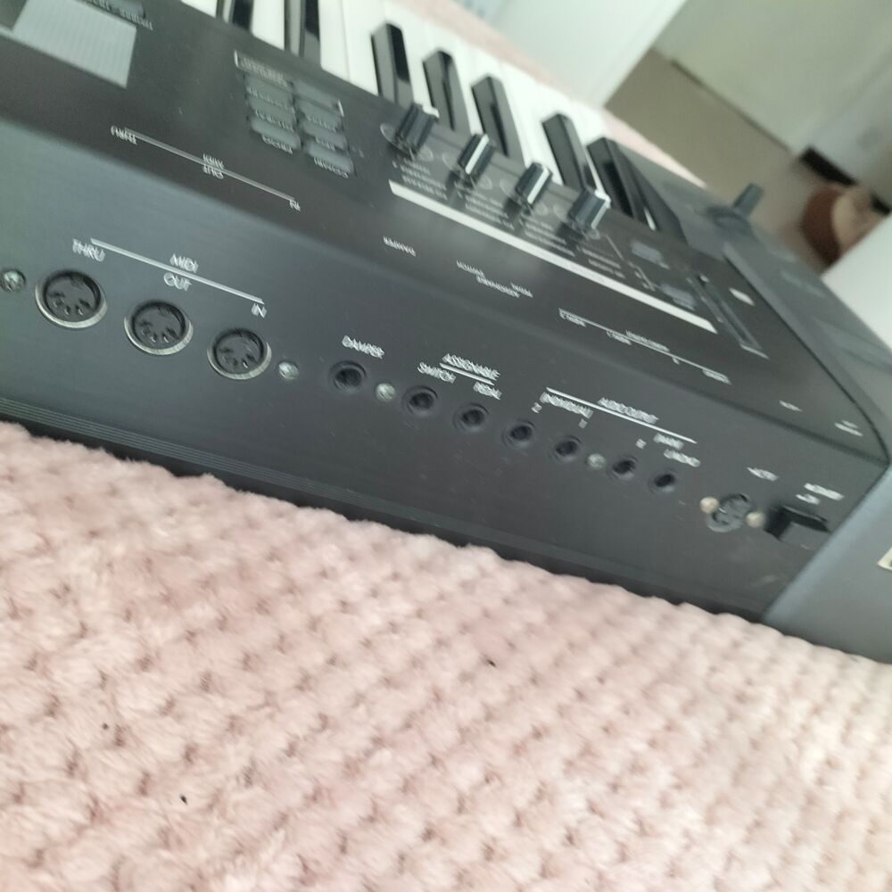 Synth&eacute;tiseur KORG Instruments de musique