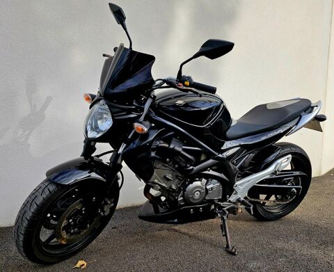 Moto SUZUKI 2010 occasion Villenave-d'Ornon 33140