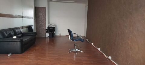 BELFORT CENTRE LOUE LOCAL COMMERCIAL 50M² AVEC VITRINE 400 90000 Belfort