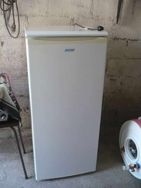 Frigo/congel CURTISS 196L 100 Foulcrey (57)