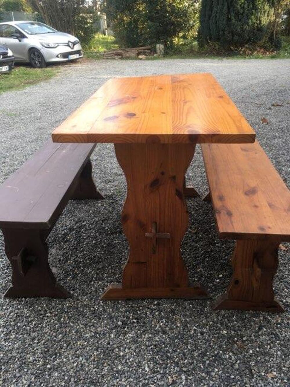 Table bois et 2 bancs Meubles