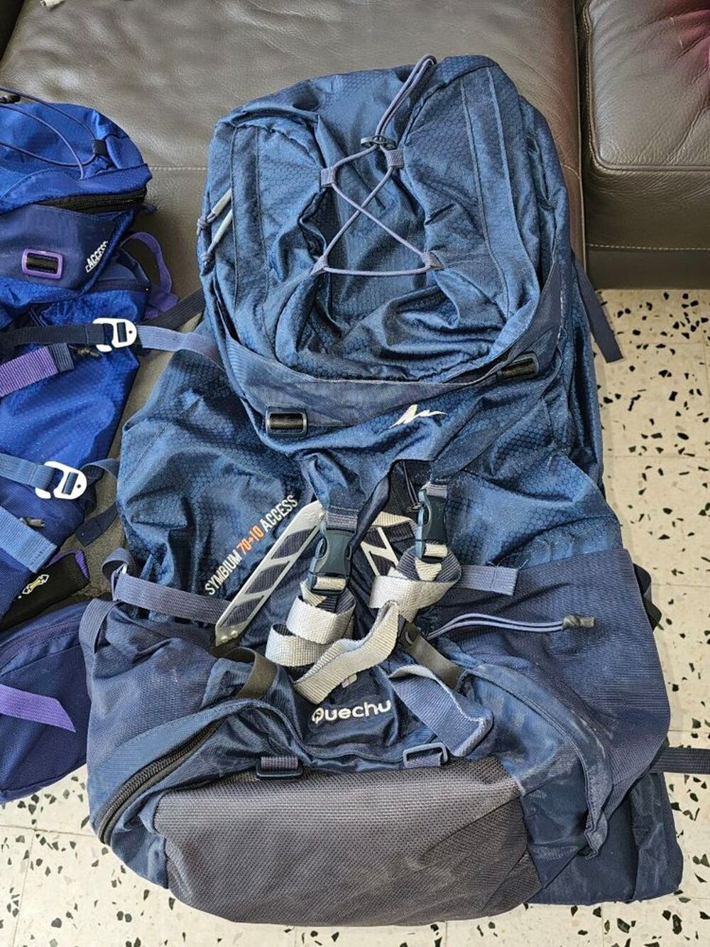 Deux sacs &agrave; dos un de 50 litres et un de 70litres Sports