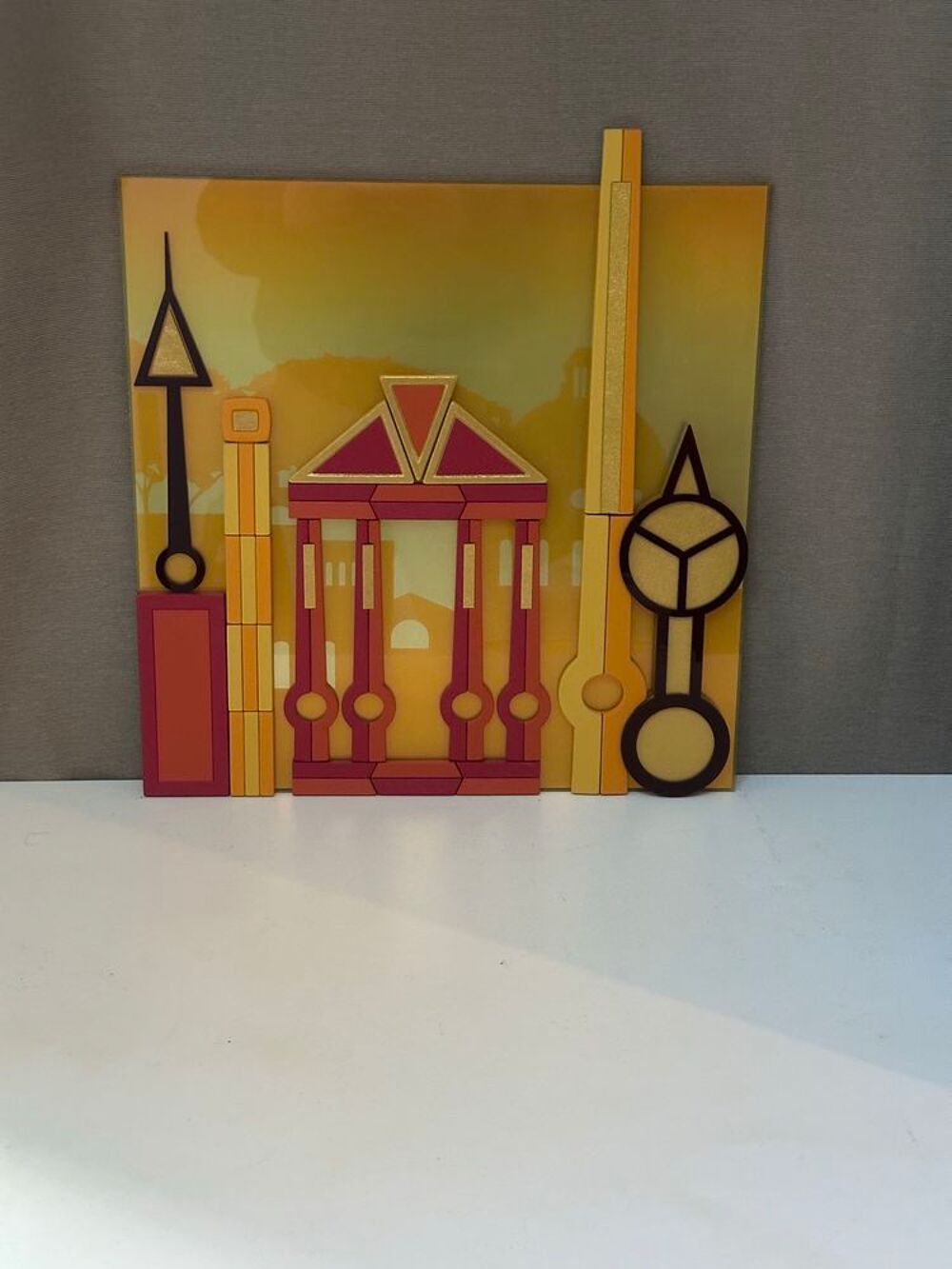 Pr&eacute;sentoir Rolex Officiel - Rare PLV de Vitrine Jaune - Design G&eacute;om&eacute;trique 