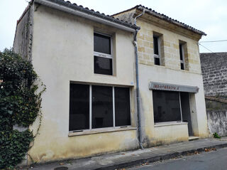  Immeuble  vendre 220 m