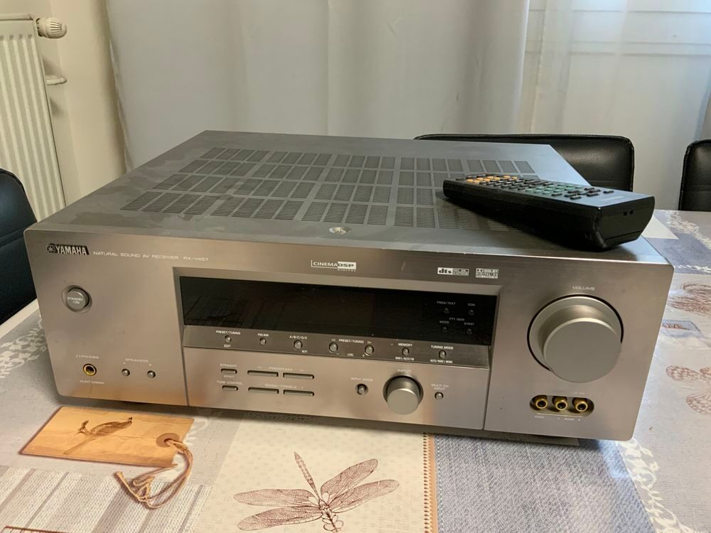 AMPLIFICATEUR HOME-CIN&Eacute;MA YAMAHA RX-V457 Silver Audio et hifi