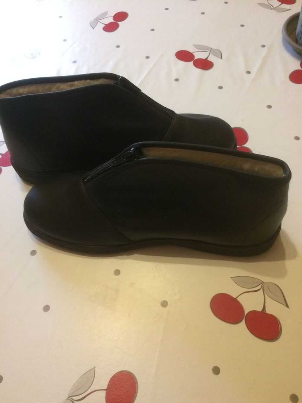 Botillon cuir DAMART Thermolactyl Taille 45 Chaussures