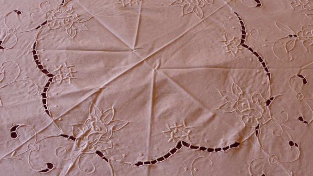 Nappe rectangulaire brod&eacute;e Décoration