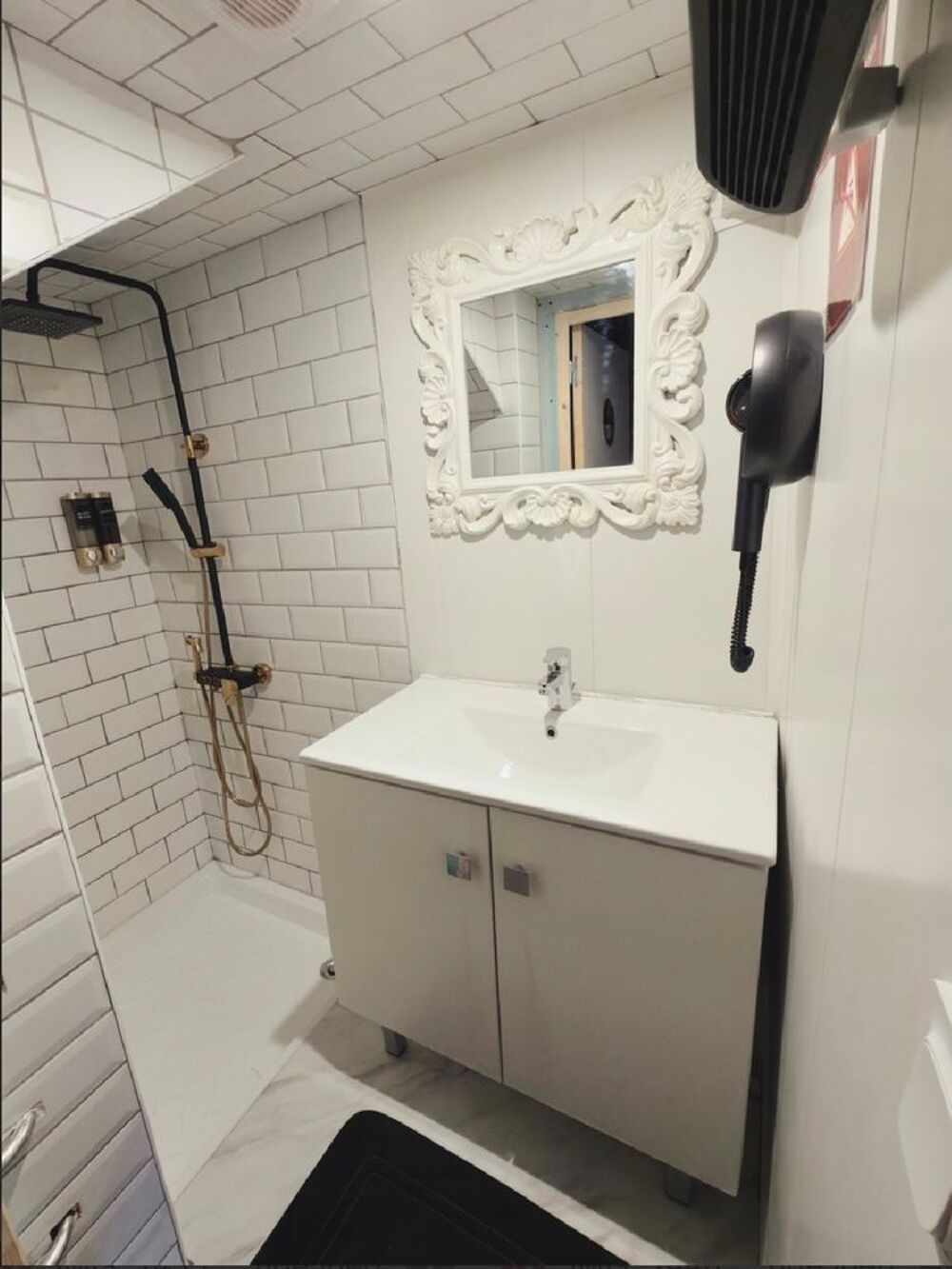 Vente Péniche Péniche Freycinet 38,95m x 5,05 m Melun