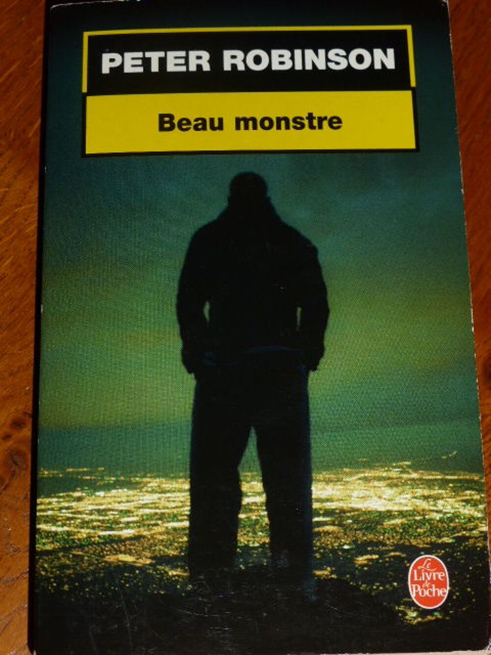 POCHE : Beau monstre Peter Robinson Livres et BD